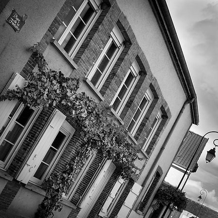 Villa Gite Place De La Fontaine à Hautvillers Extérieur photo